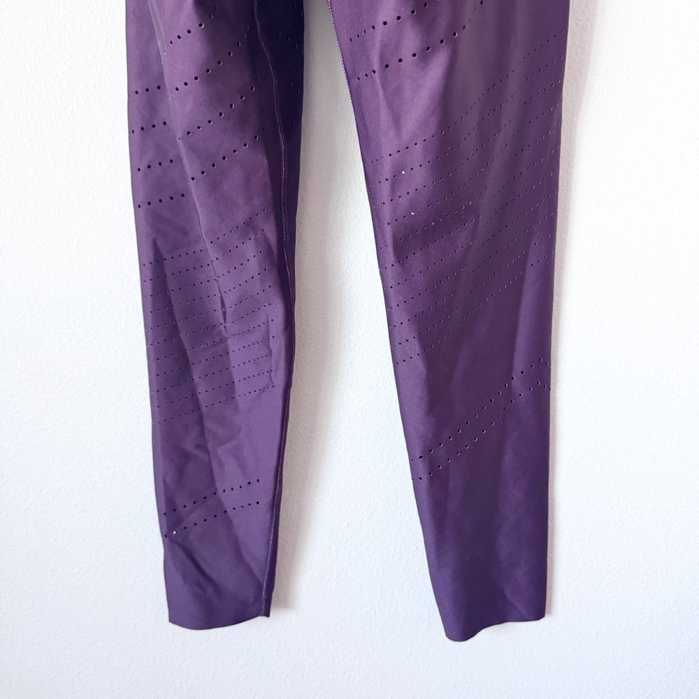 Ultracor High Oblique Pixelate Deep Burgundy Leggings - Picture 10 of 13